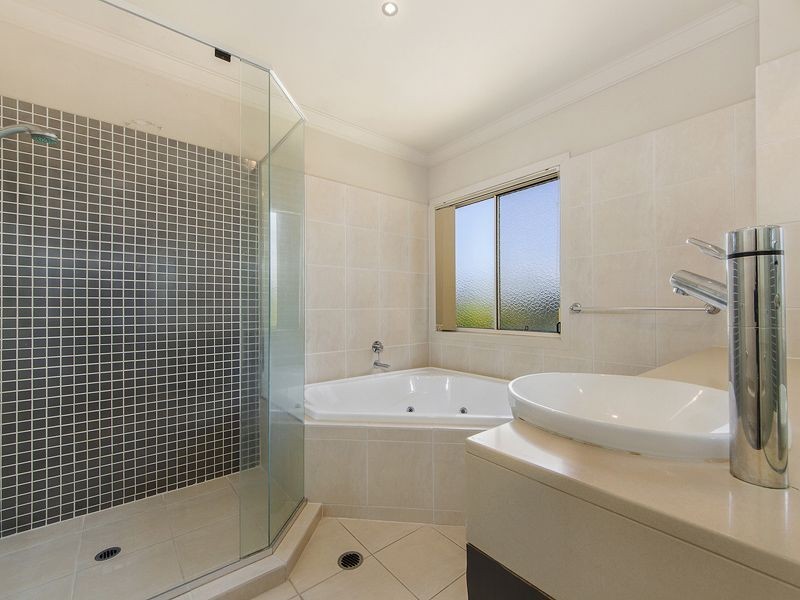 8/55 Paradise Springs Avenue, Robina QLD 4226