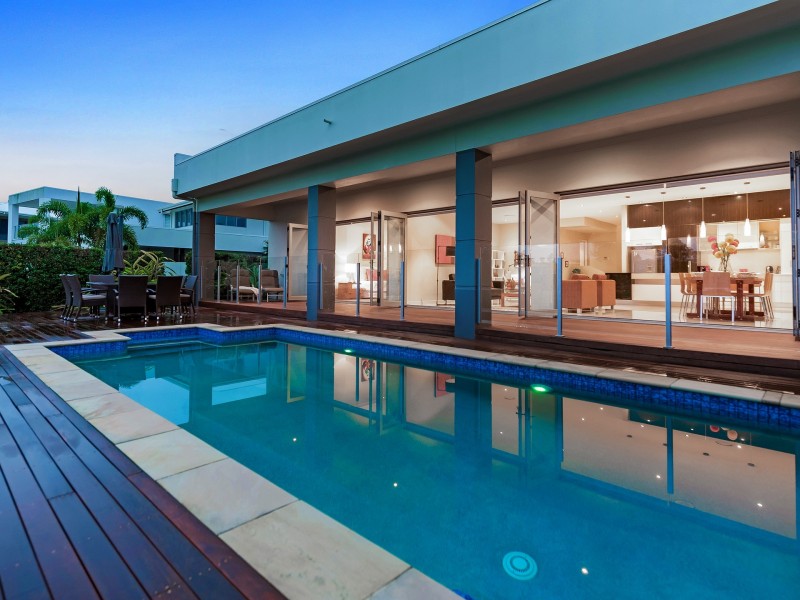2015 The Boulevarde, Benowa QLD 4217