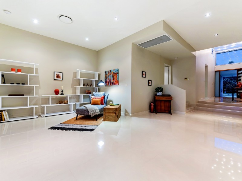 2015 The Boulevarde, Benowa QLD 4217