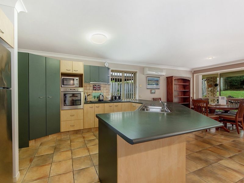 5 Mountain Ash Circuit, Robina QLD 4226