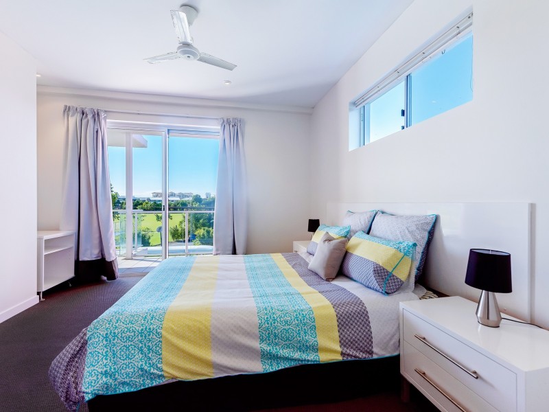 10/98 University Drive, Varsity Lakes QLD 4227