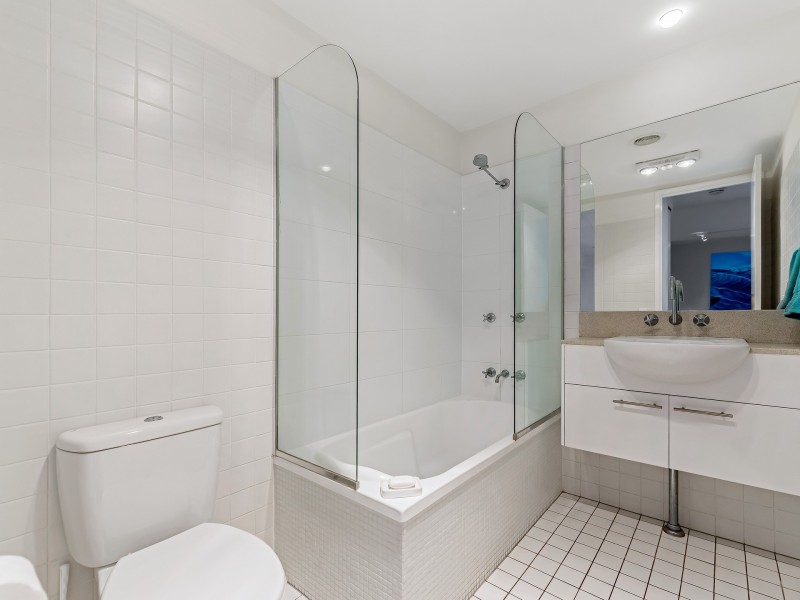 10/98 University Drive, Varsity Lakes QLD 4227