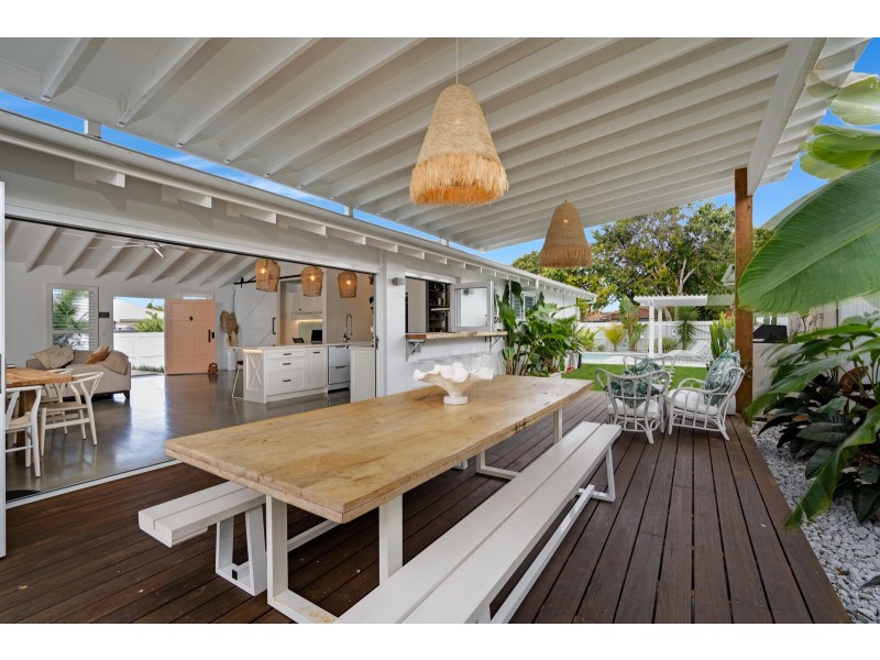 Two Falcon Court, Burleigh Waters QLD 4220