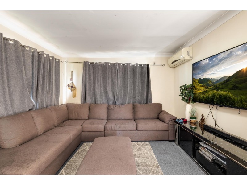 8 Leichhardt Street, Centenary Heights QLD 4350