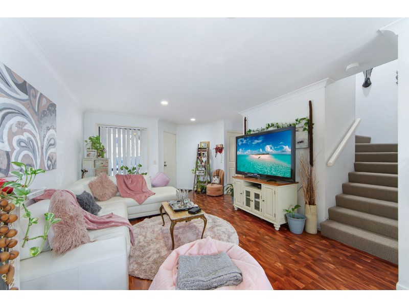 127/8 Ghilgai Road, Merrimac QLD 4226