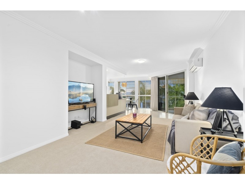 93/251 Varsity Parade, Varsity Lakes QLD 4227