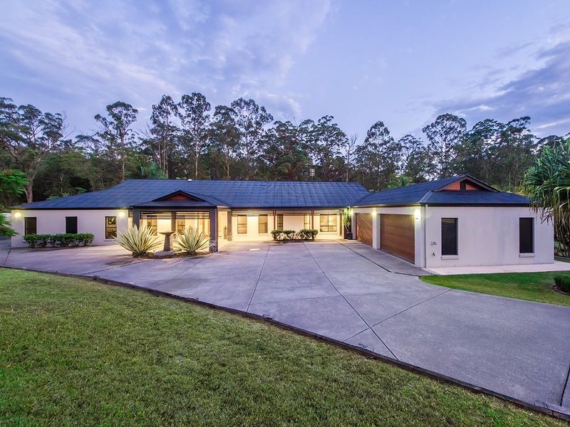 77 Lawnhill Drive, Nerang QLD 4211