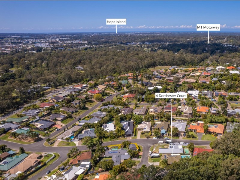 4 Dorchester Court, Oxenford QLD 4210