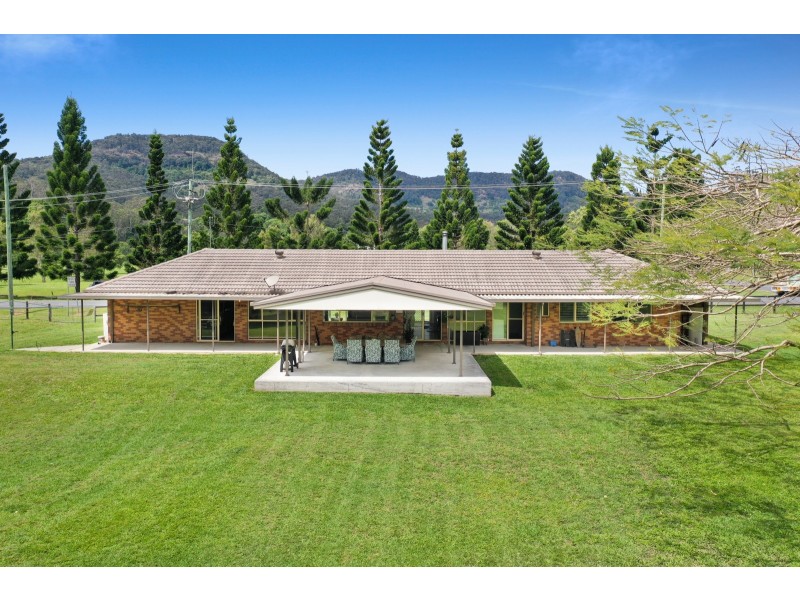 1012 Tallebudgera Creek Road, Tallebudgera Valley QLD 4228