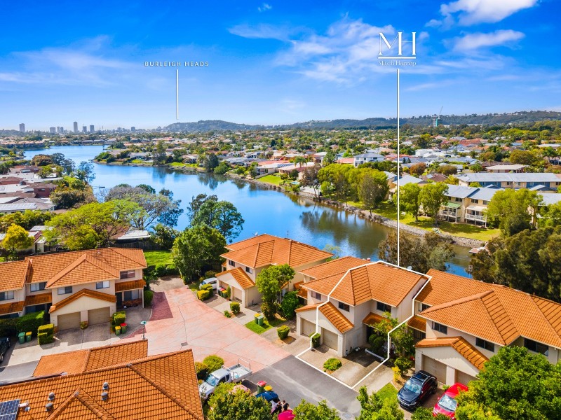 22/21 Regensberg Close, Varsity Lakes QLD 4227