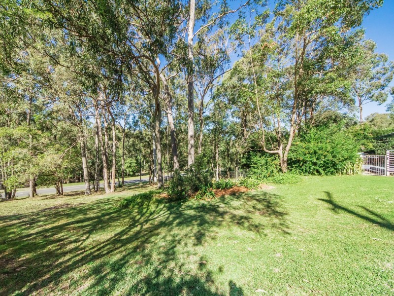 2 Nash Road, Worongary QLD 4213