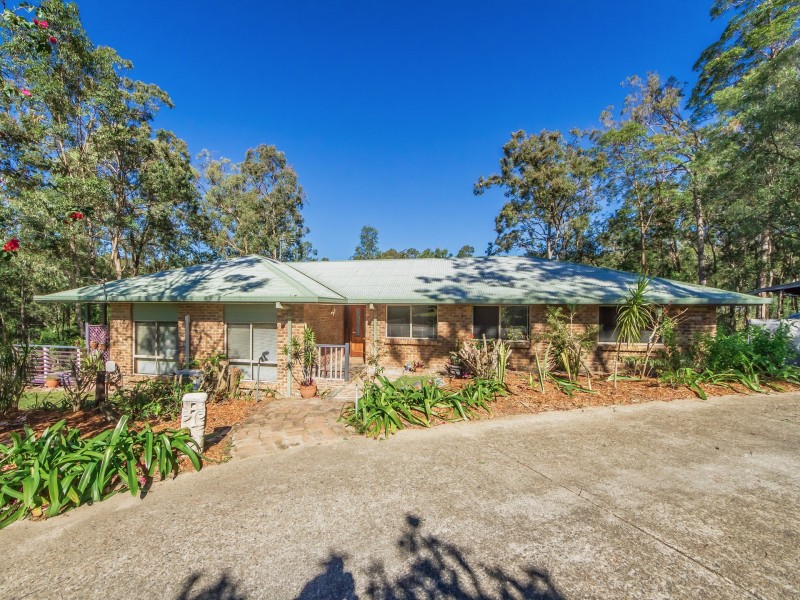2 Nash Road, Worongary QLD 4213