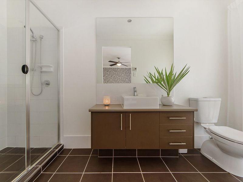 7 Skyburnett Street, Reedy Creek QLD 4227