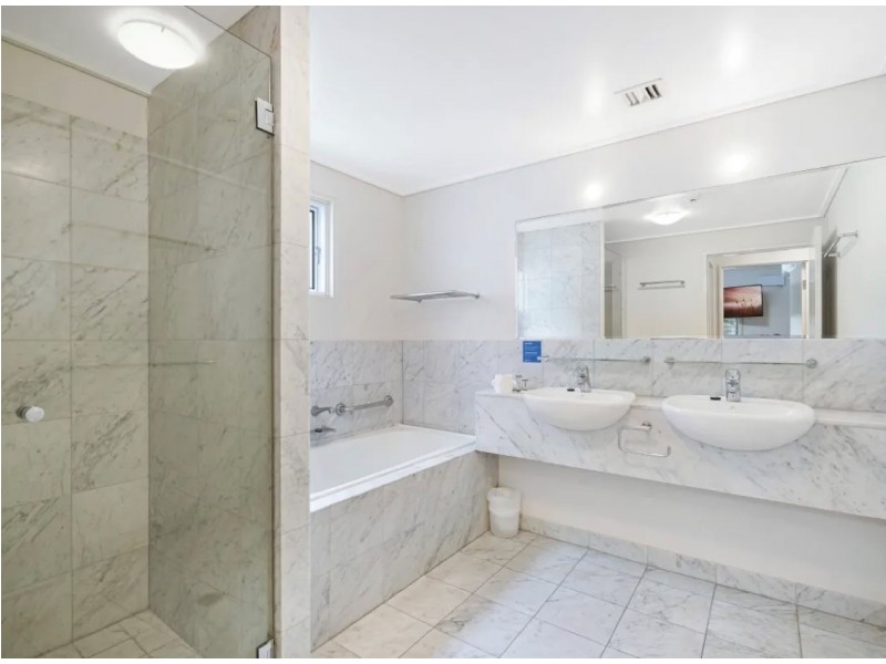 Unit 2001 Island Street, South Stradbroke QLD 4216