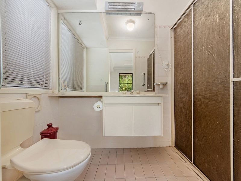 8 Stirling Court, Bonogin QLD 4213