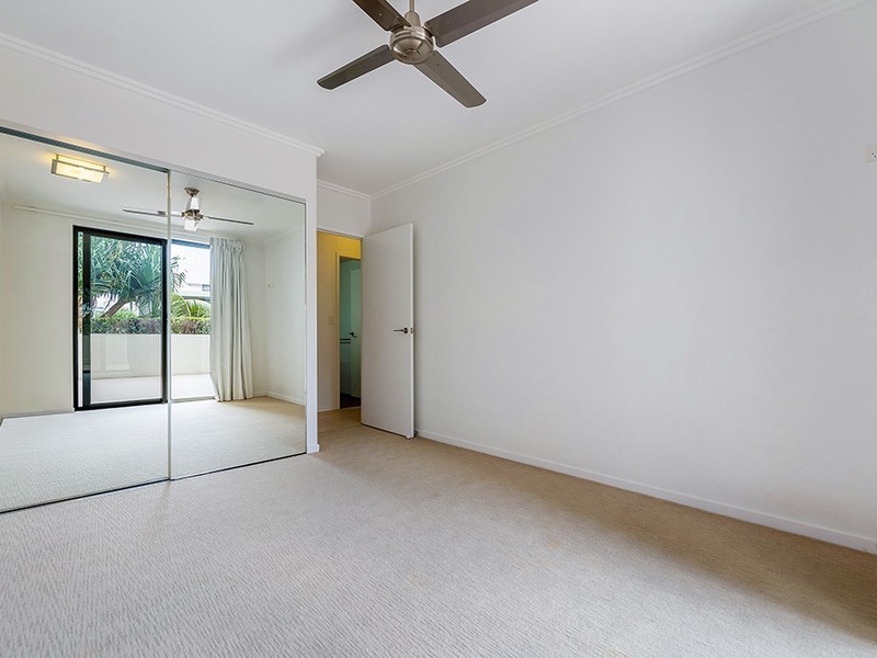 20/9 Moores Crescent, Varsity Lakes QLD 4227