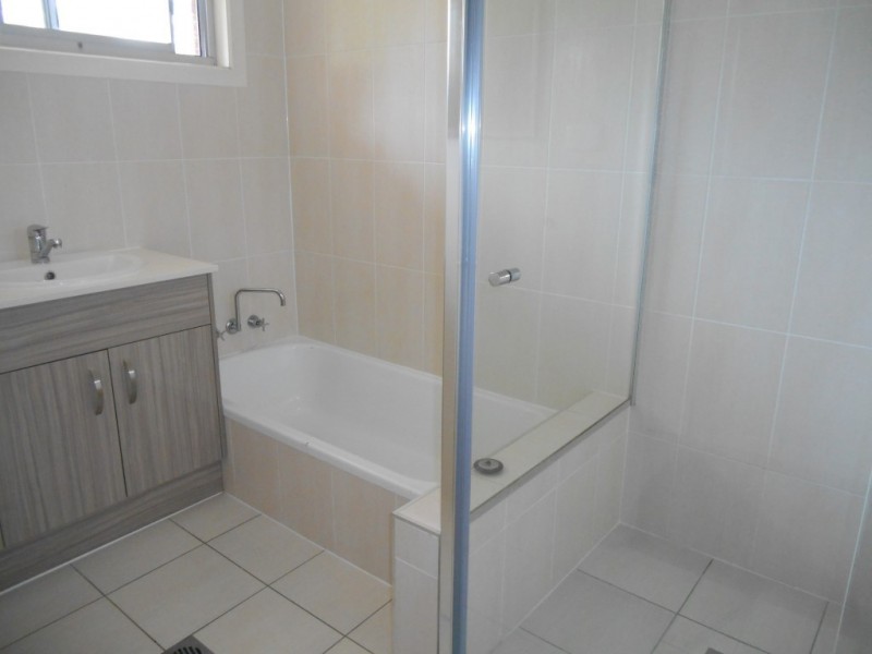 98 Worongary Road, Worongary QLD 4213