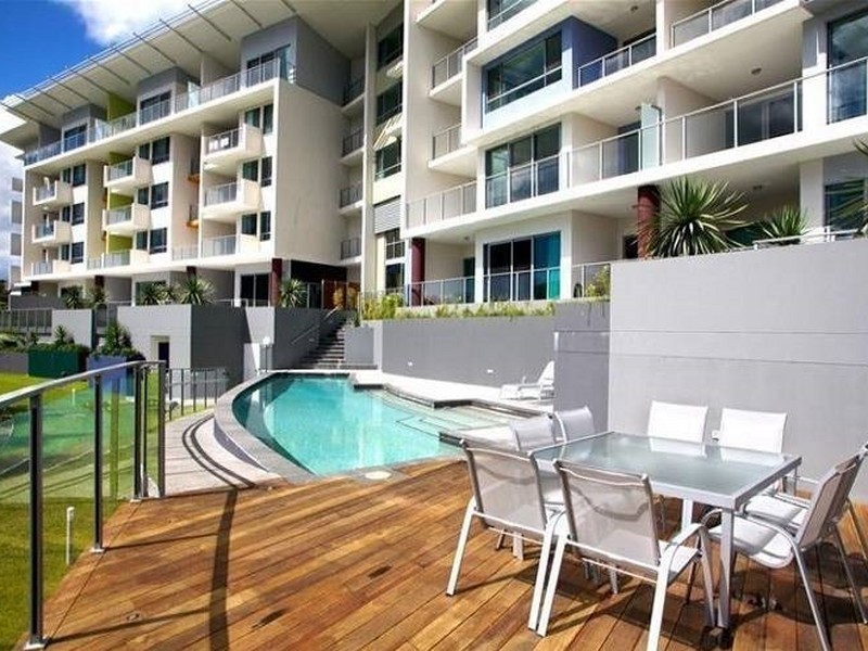 101/2-4 Riverwalk Avenue, Robina QLD 4226