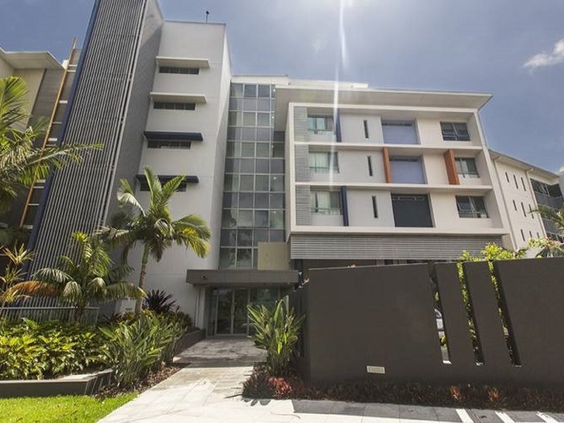 101/2-4 Riverwalk Avenue, Robina QLD 4226
