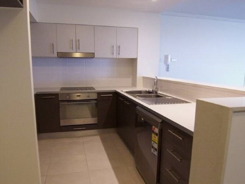 101/2-4 Riverwalk Avenue, Robina QLD 4226