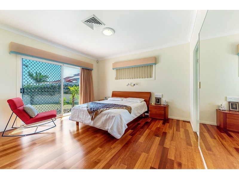 140 Port Jackson Boulevard, Clear Island Waters QLD 4226