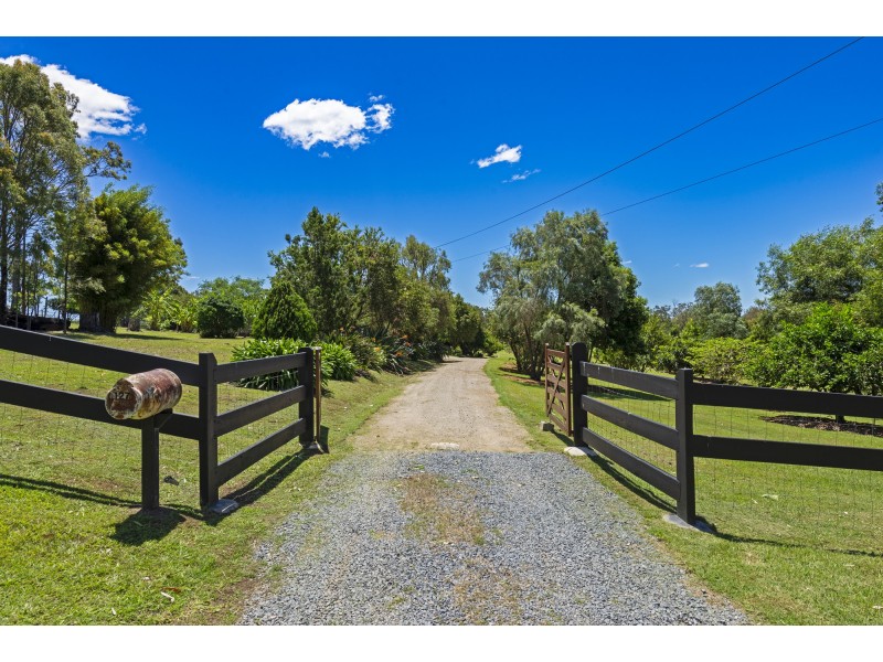 127-137 Larch Road, Tamborine QLD 4270