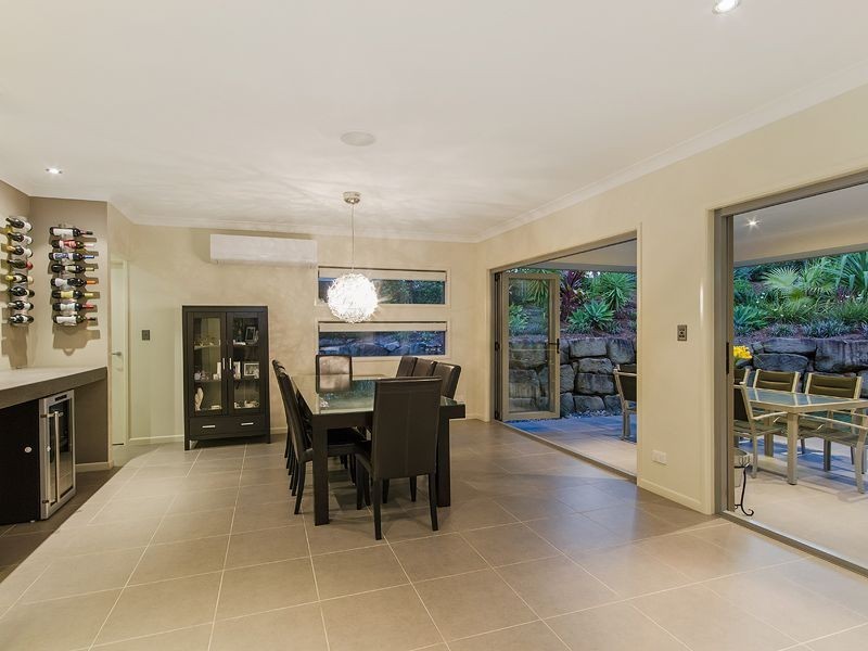 4 Skyburnett Street, Reedy Creek QLD 4227