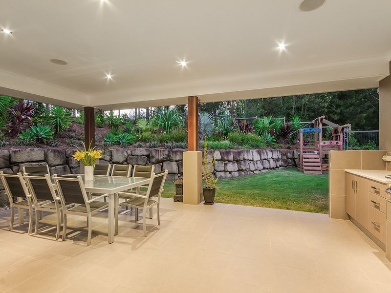 4 Skyburnett Street, Reedy Creek QLD 4227