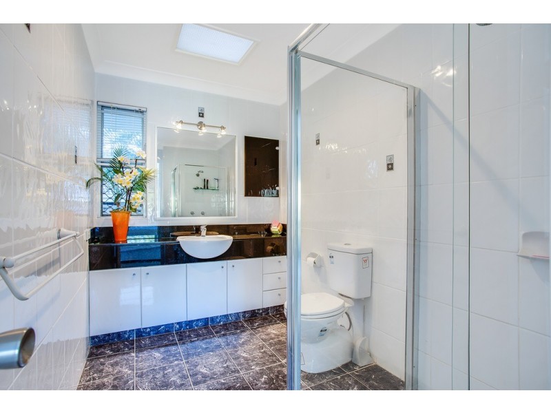 14 Anglesea Court, Robina QLD 4226