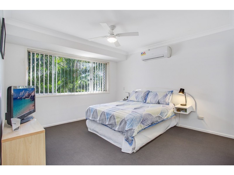 14 Anglesea Court, Robina QLD 4226