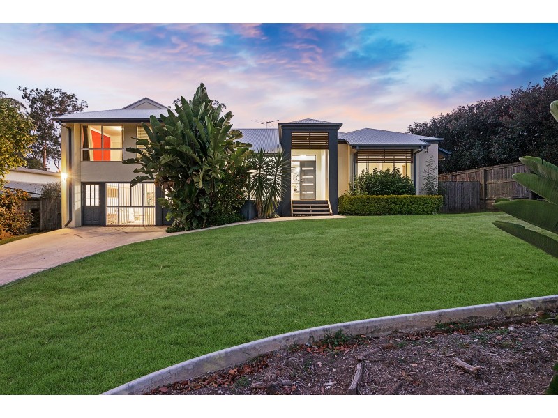 4 Peachester Close, Ormeau QLD 4208