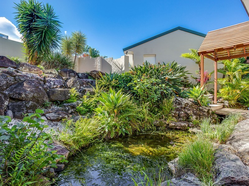 16 Federal Place, Robina QLD 4226