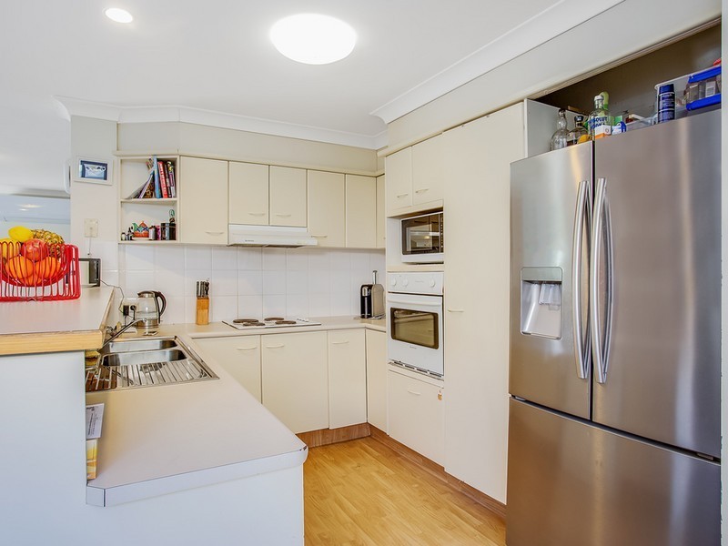 8/2-4 Langport Parade, Mudgeeraba QLD 4213