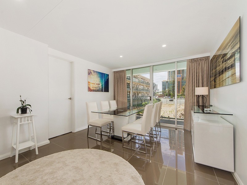 9-10/3302 Surfers Paradise Blvd, Surfers Paradise QLD 4217