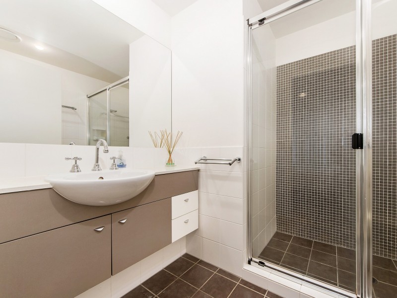 31/19 Carina Peak Drive, Varsity Lakes QLD 4227