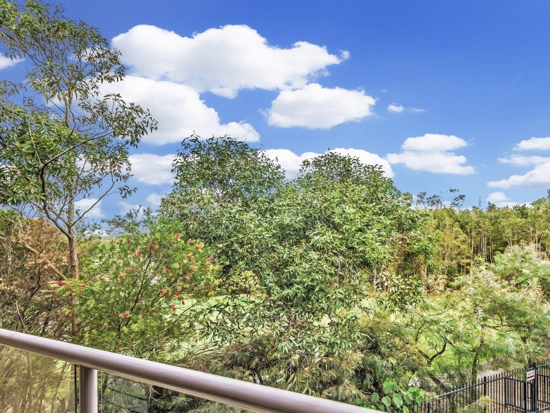 31/19 Carina Peak Drive, Varsity Lakes QLD 4227