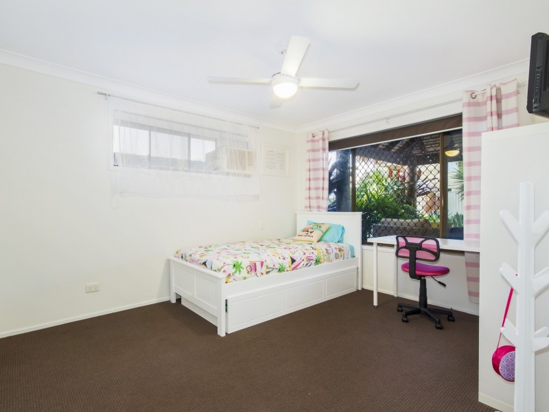 29 Numeralla Avenue, Ashmore QLD 4214