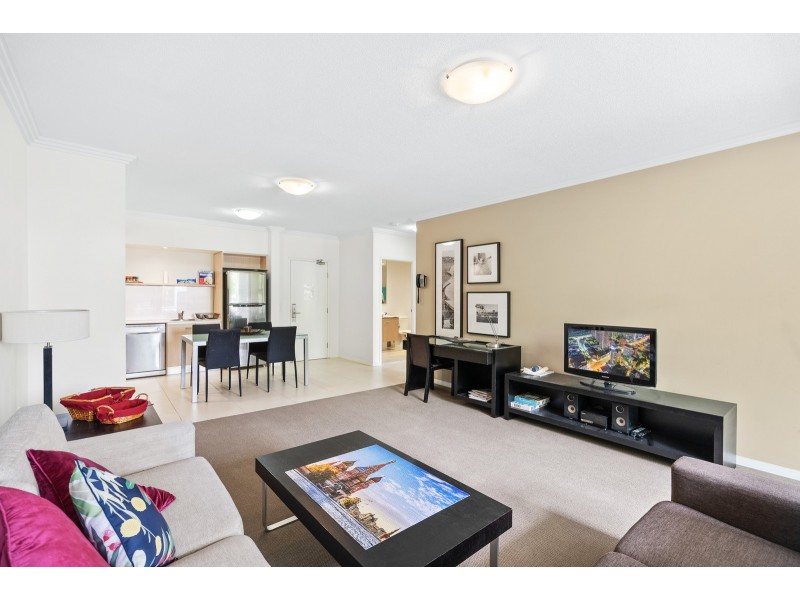 129/1-7 Moores Crescent, Varsity Lakes QLD 4227