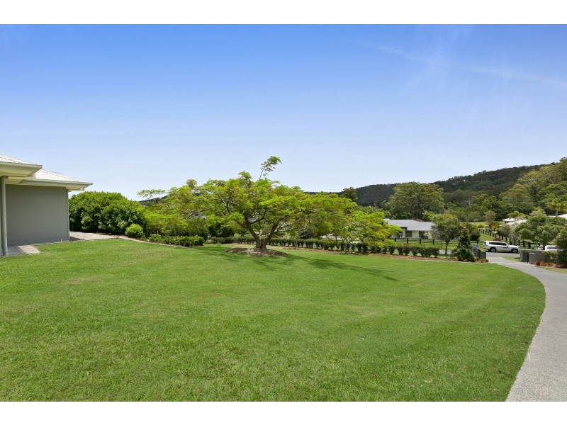 32 Samuel Drive, Tallebudgera QLD 4228
