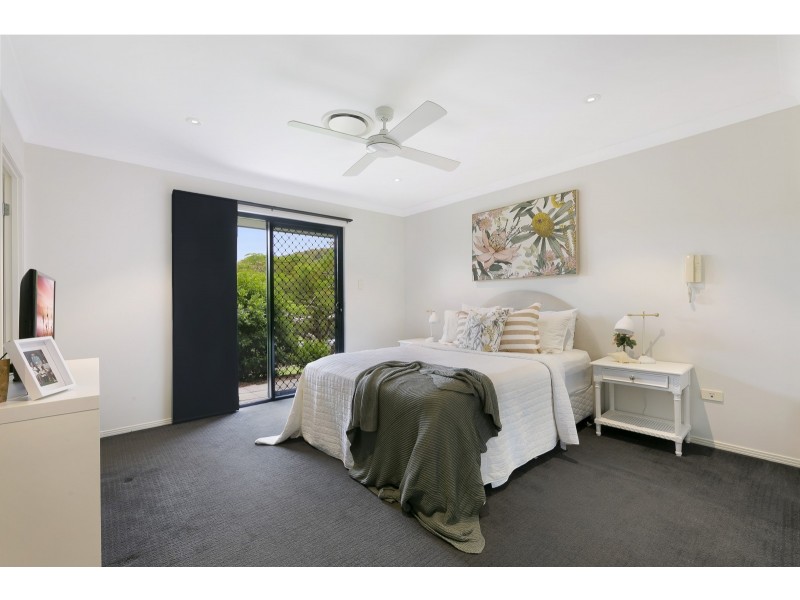 32 Samuel Drive, Tallebudgera QLD 4228