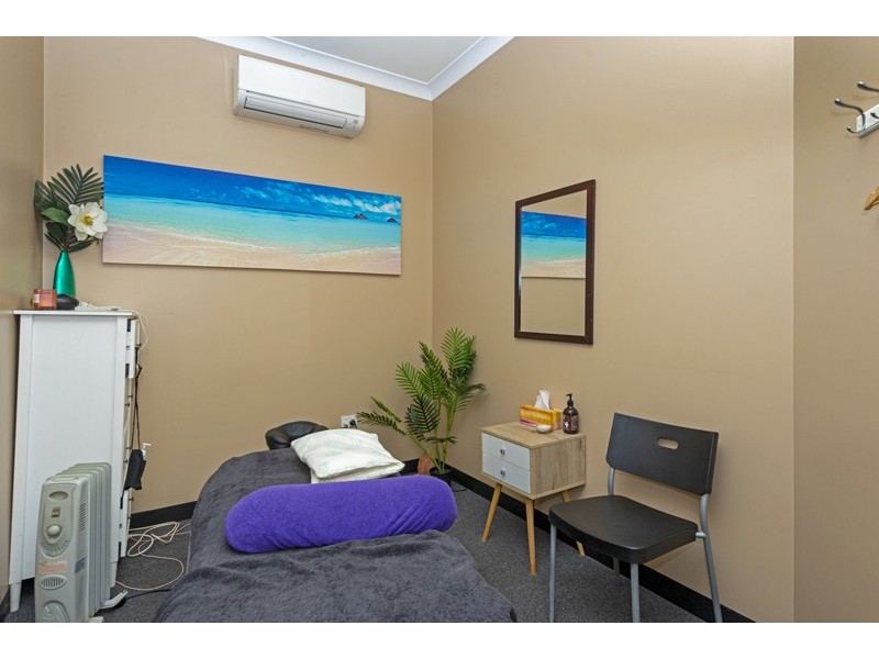 Shop 9/9-13 Main Western Road, Tamborine Mountain QLD 4272