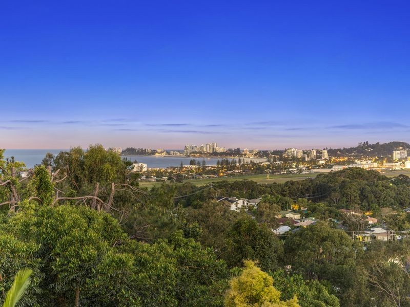 16 Bob Barnard Drive, Tugun QLD 4224