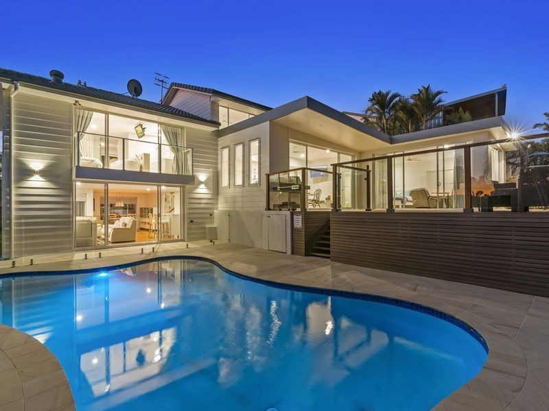 16 Bob Barnard Drive, Tugun QLD 4224