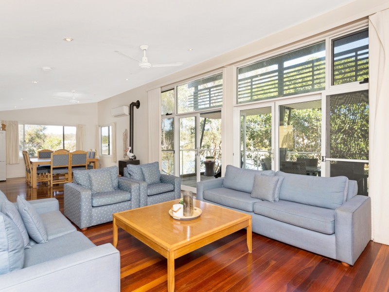 Villa 7 Island Street, South Stradbroke QLD 4216