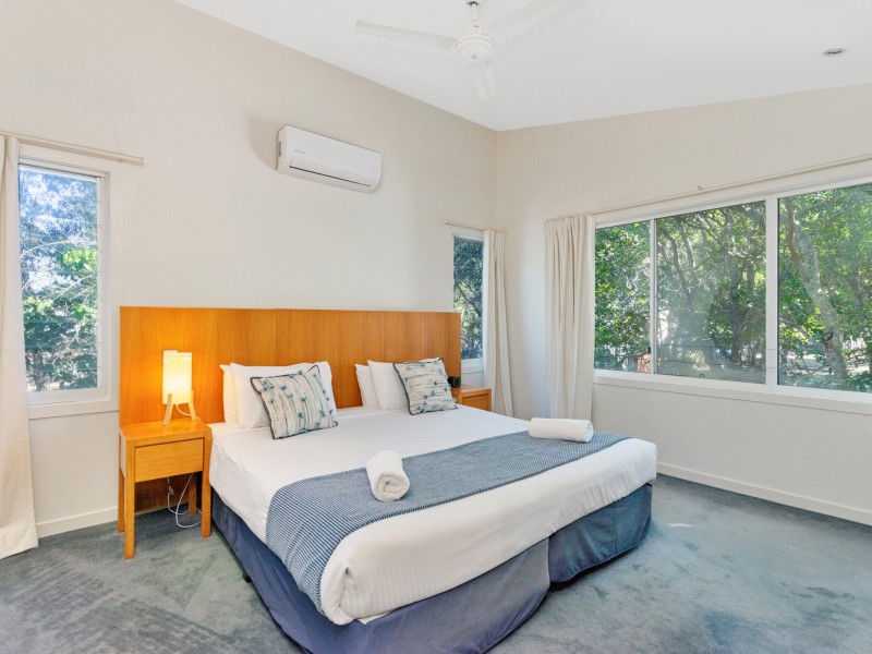 Villa 7 Island Street, South Stradbroke QLD 4216