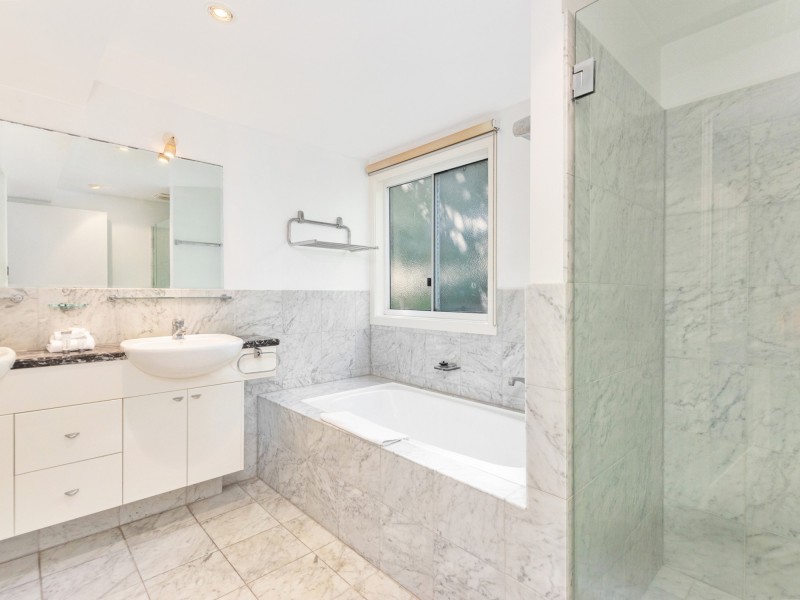 Villa 7 Island Street, South Stradbroke QLD 4216