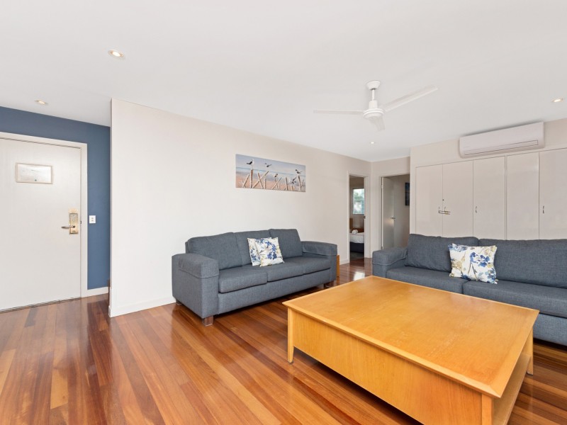 Villa 7 Island Street, South Stradbroke QLD 4216