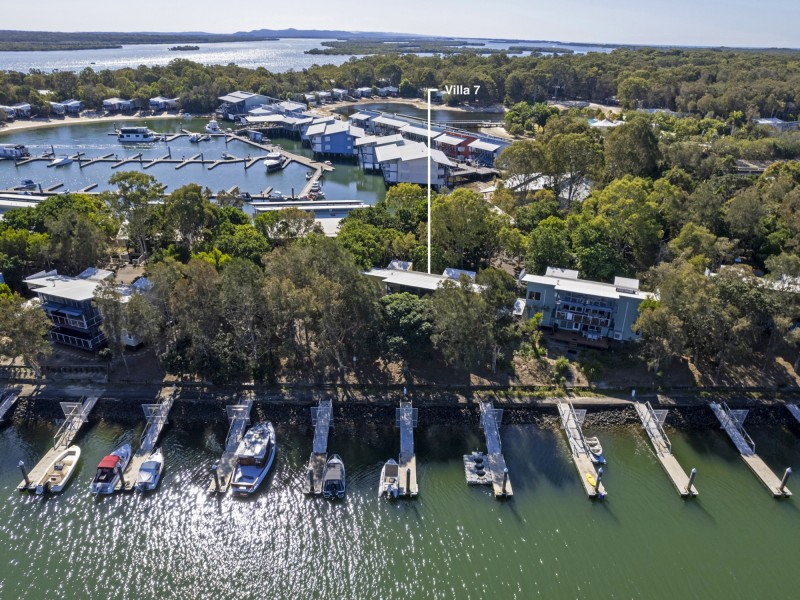 Villa 7 Island Street, South Stradbroke QLD 4216
