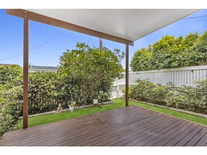 1/7 Craft Court, Miami QLD 4220