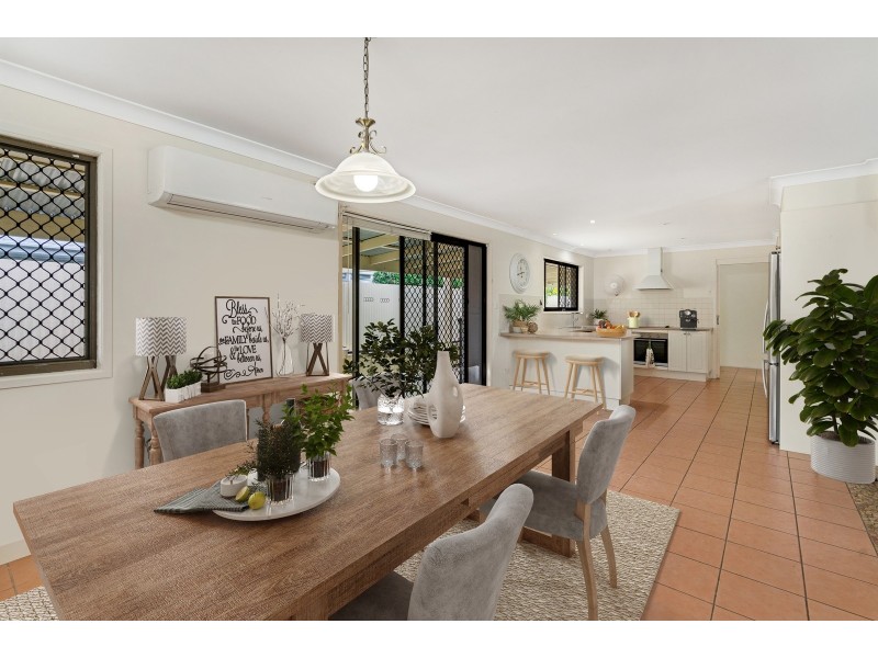 1 Pilot Court, Mermaid Waters QLD 4218